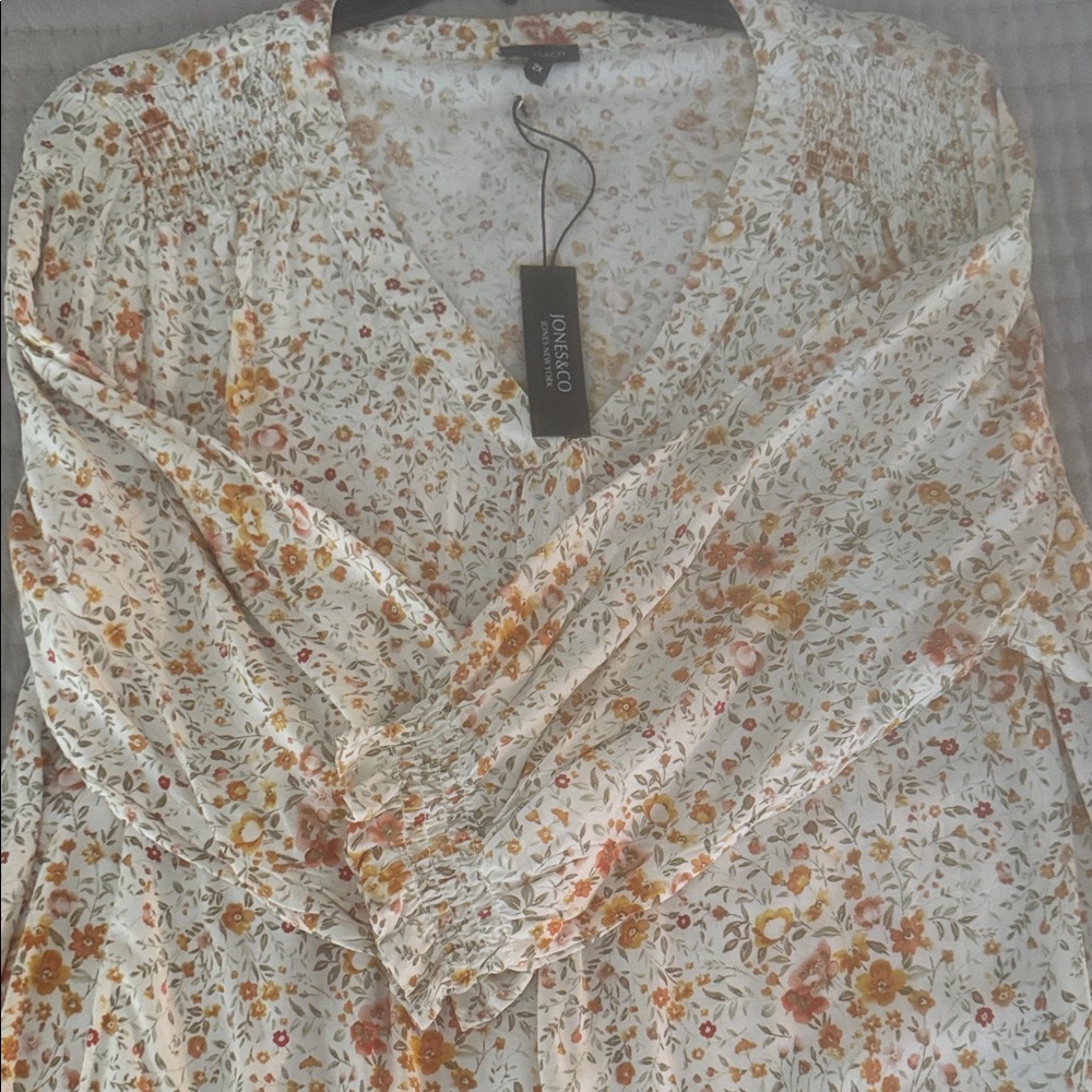 Floral V-Neck Long Sleeve Top - Cream with Orange Floral